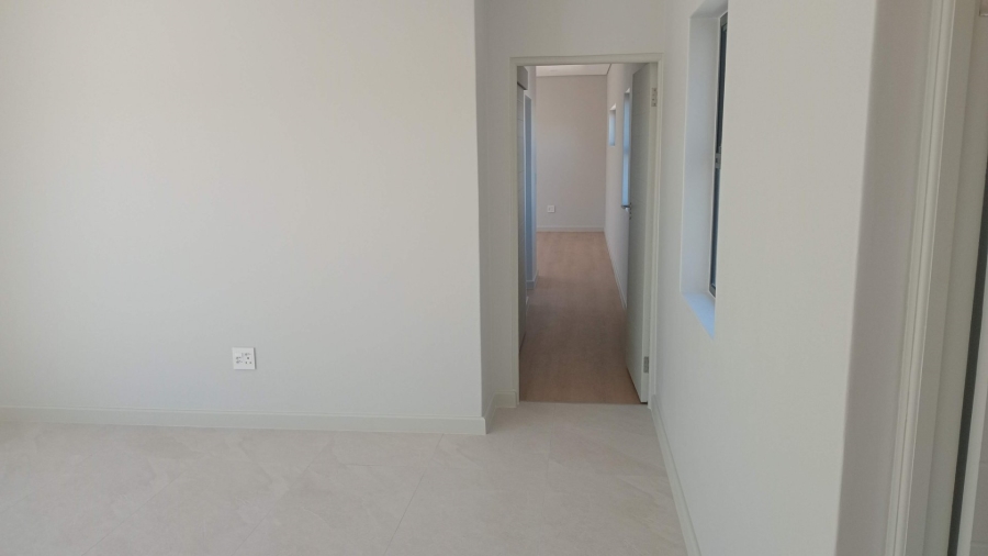 4 Bedroom Property for Sale in Sandown Western Cape